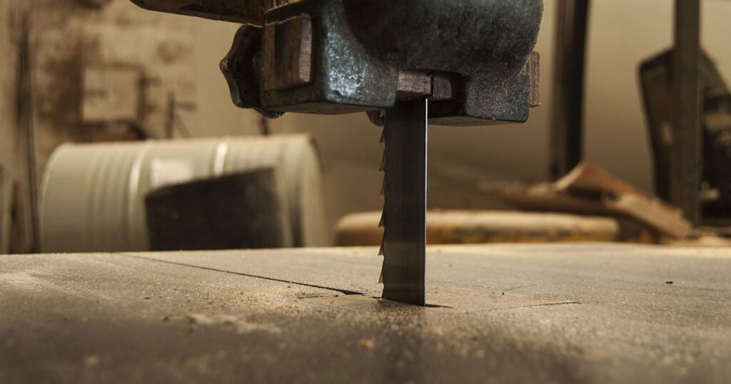 Corte, lijado y mecanizado de madera