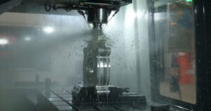 Riesgos químicos en la mecanización (mecanizado) de metales: guía práctica por procesos